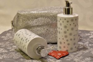 מוצרים לאמבטיה